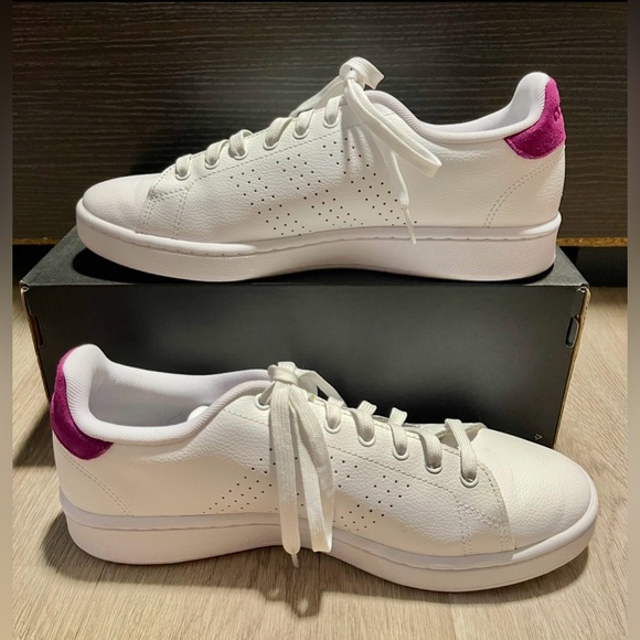Adidas Advantage Leather Sneakers - Women’s 11 / Men’s 10 - Picture 4 of 9
